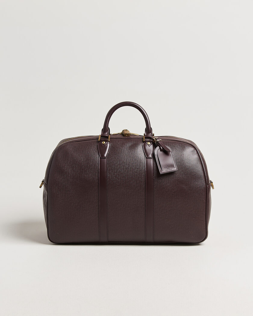 Louis Vuitton Pre-Owned Taiga Kendall Weekend Bag PM Burgundy – Rouge