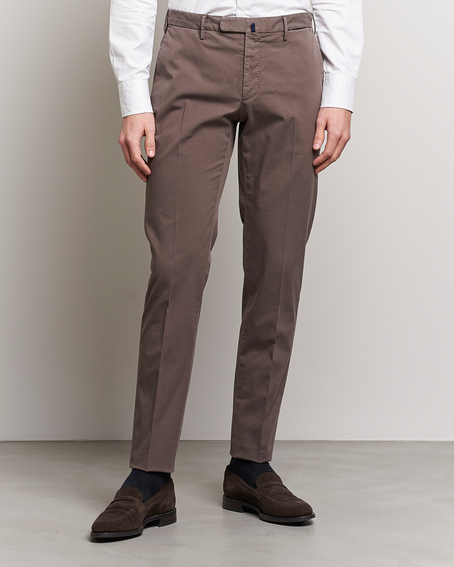 Heren | Broeken | Incotex | Slim Fit Comfort Chinos Dark Brown