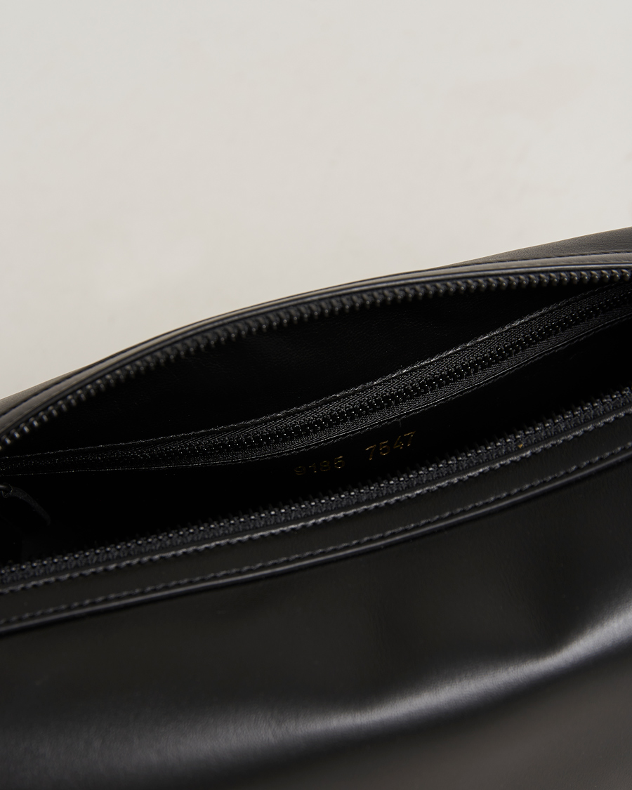 Heren | Common Projects Nappa Leather Toiletry Bag Black | Common Projects | Nappa Leather Toiletry Bag Black