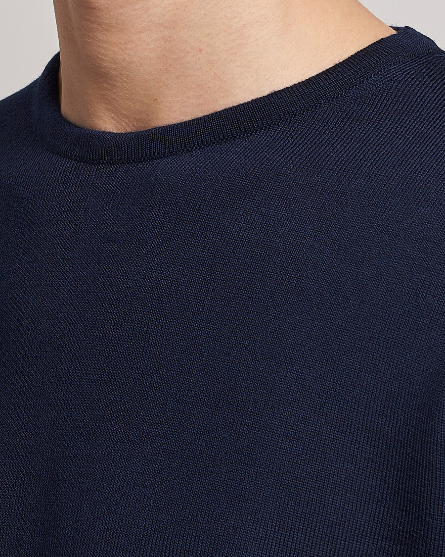 Heren | Truien | Stenströms | Merino Patch Crew Neck Navy/Light Grey