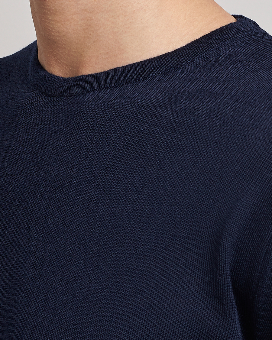 Heren | Truien | Stenströms | Merino Patch Crew Neck Navy/Light Blue