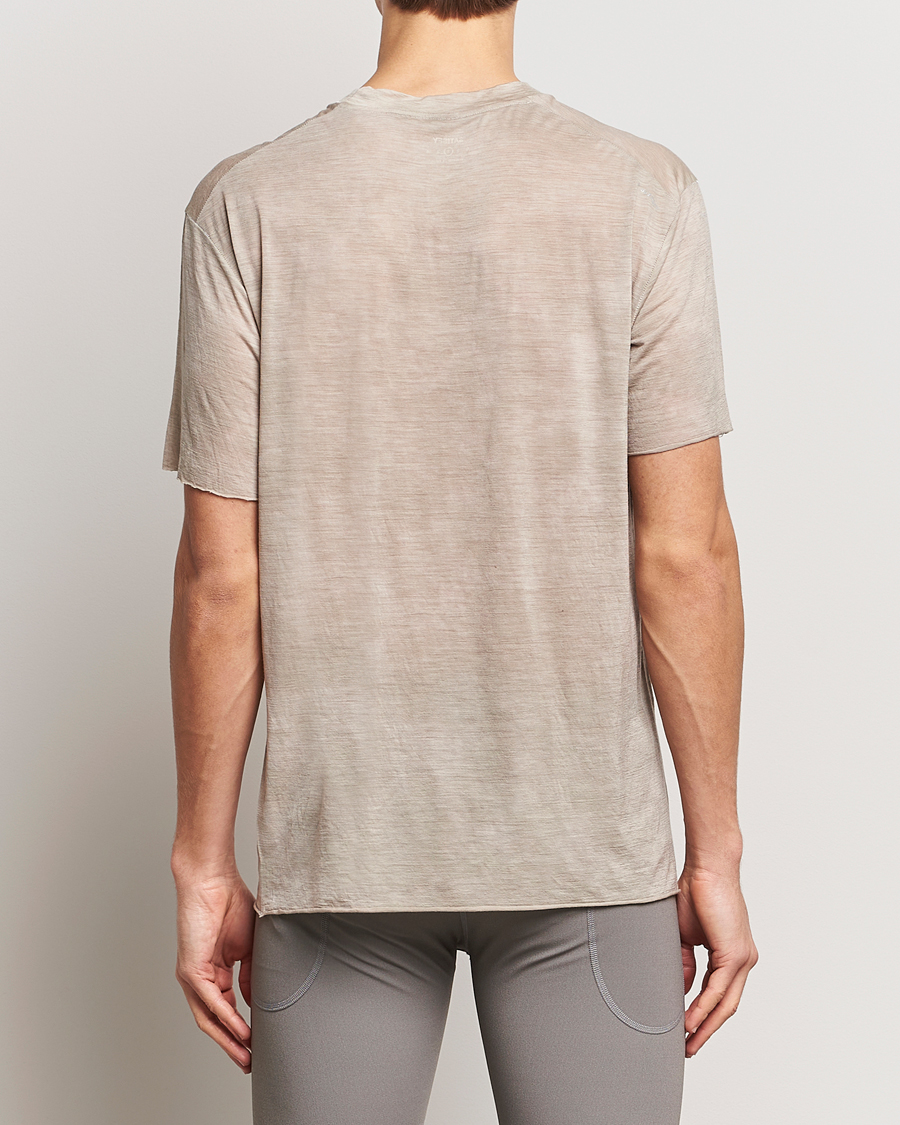 Heren | T-Shirts | Satisfy | CloudMerino T-Shirt Sun Bleached Greige
