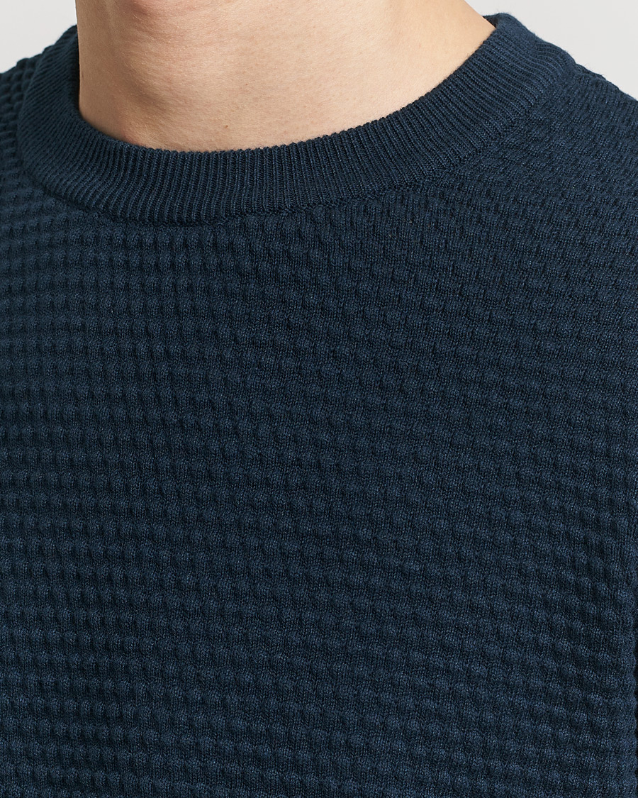 Heren | Truien | KnowledgeCotton Apparel | Vagn Bubble Knit Cotton Crew Neck Total Eclipse