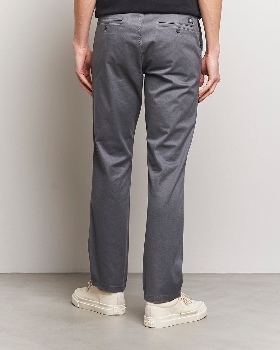 Heren | Broeken | Dockers | Original OPP Slim Twill Stretch Chino Car Park Grey