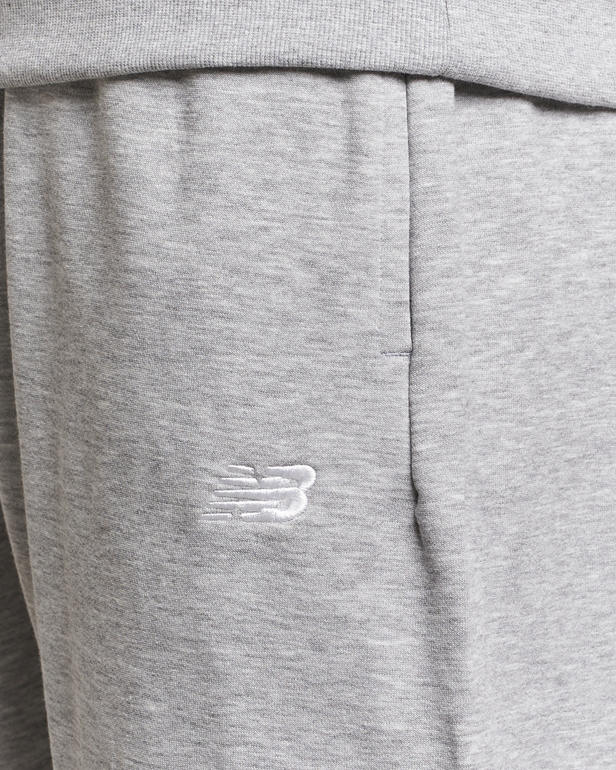 Heren | Broeken | New Balance | Essentials French Terry Joggers Athletic Grey