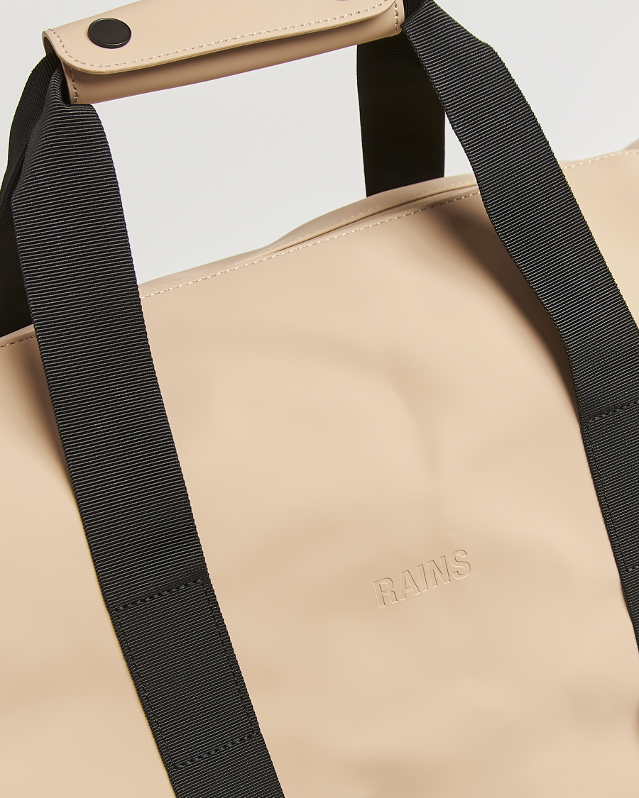Heren | RAINS Hilo Weekendbag Sand | RAINS | Hilo Weekendbag Sand