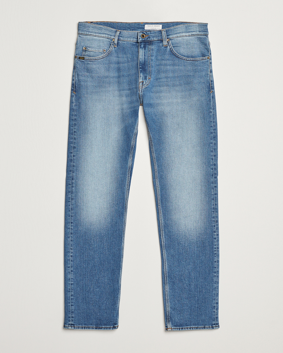 Heren | Jeans | Tiger of Sweden | Pistolero Stretch Cotton Jeans Pale Blue
