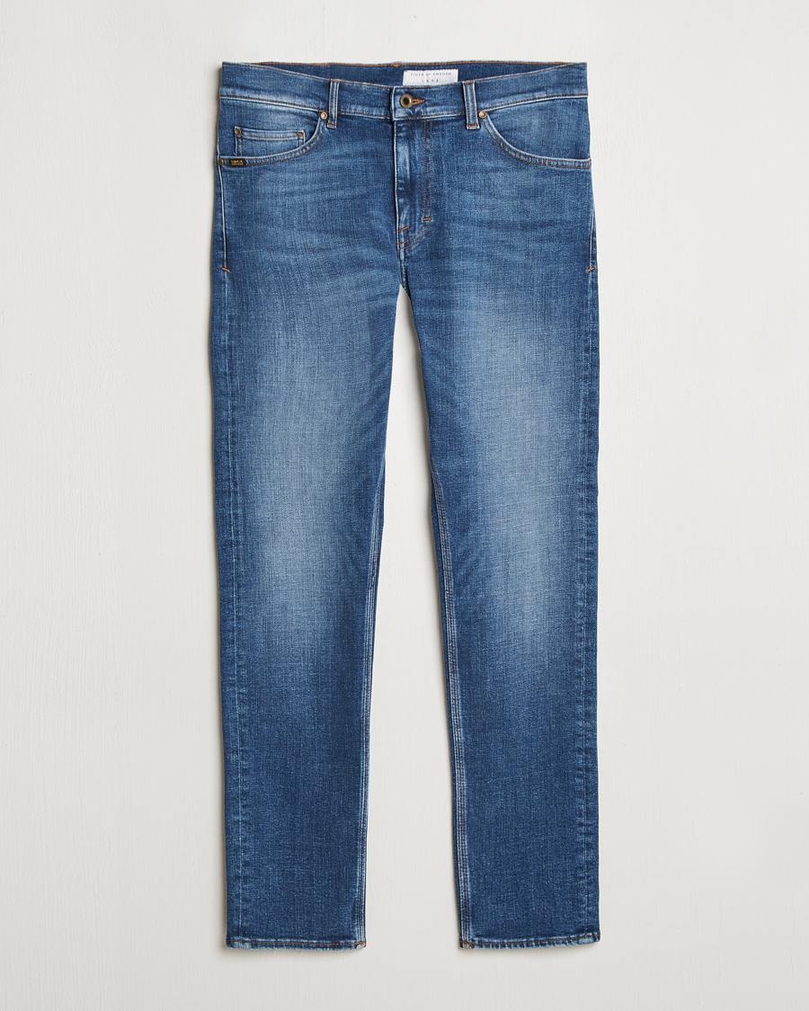 Heren | Jeans | Tiger of Sweden | Evolve Stretch Cotton Jeans Medium Blue