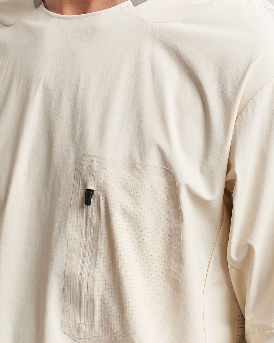 Heren | T-shirts | Oakley | Latitude Flight Convert Shell T-shirt Mist