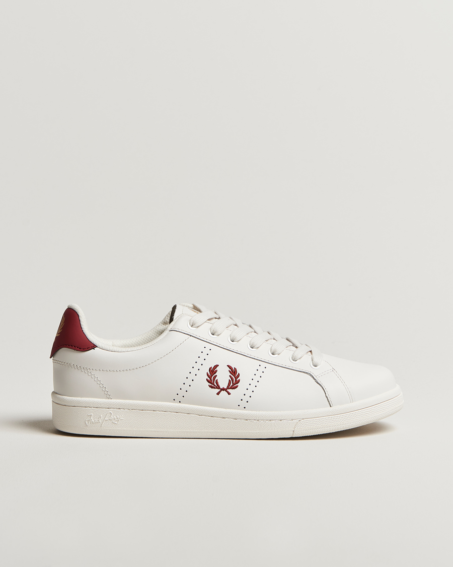 Heren | Fred Perry B721 Leather Sneaker Snow White/Red | Fred Perry | B721 Leather Sneaker Snow White/Red