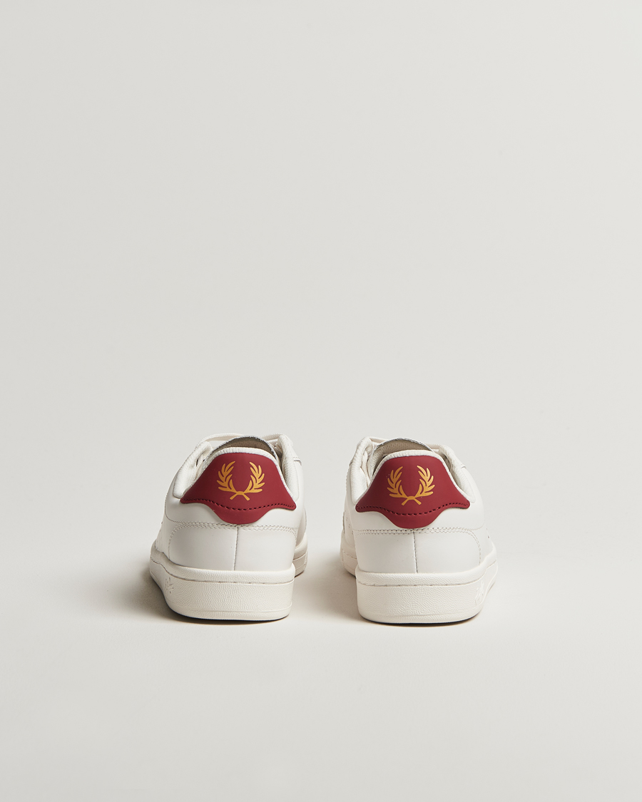 Heren | Fred Perry B721 Leather Sneaker Snow White/Red | Fred Perry | B721 Leather Sneaker Snow White/Red