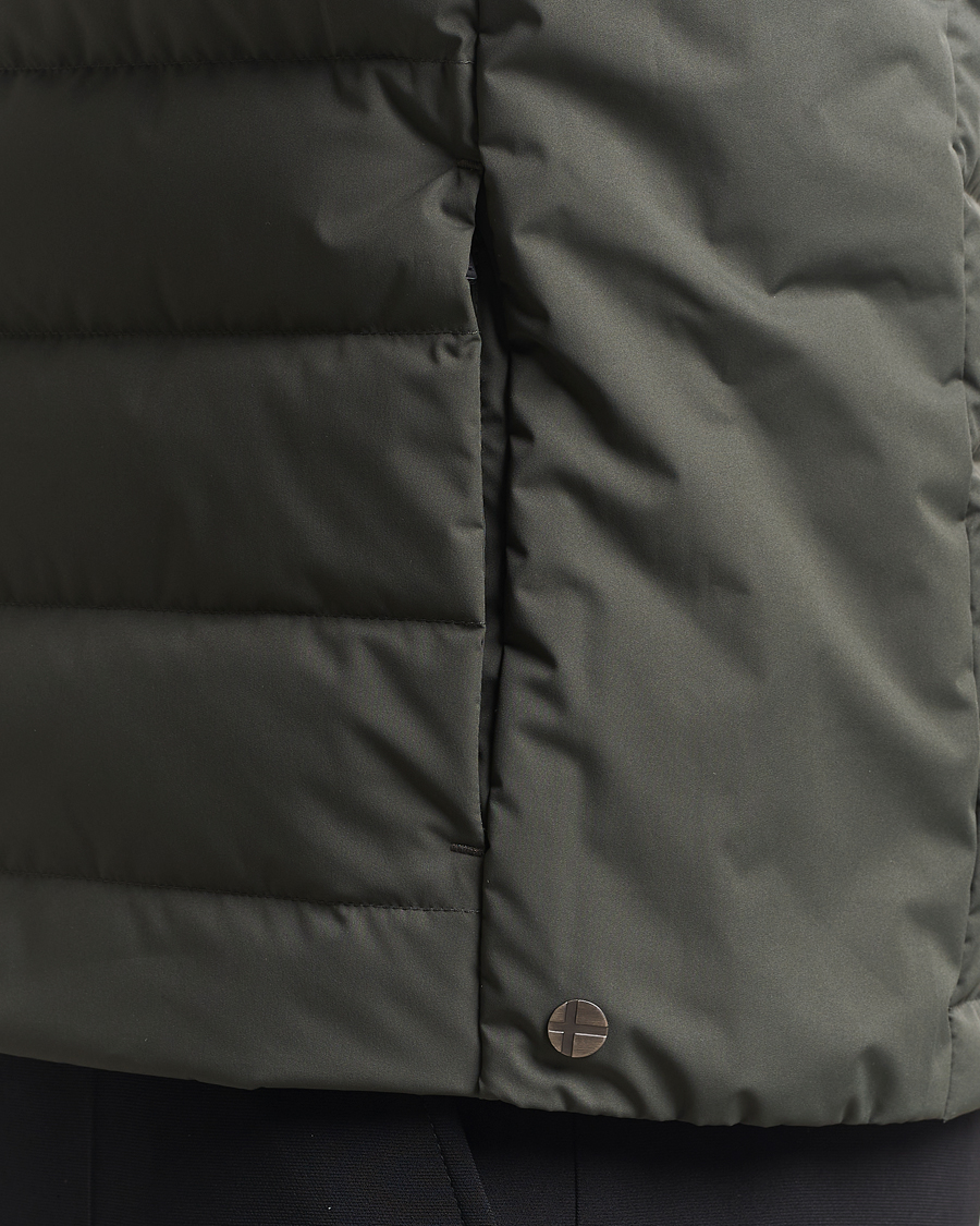 Heren | Gilets | Scandinavian Edition | Ratio II Lightweight Padded Vest Dark Olive