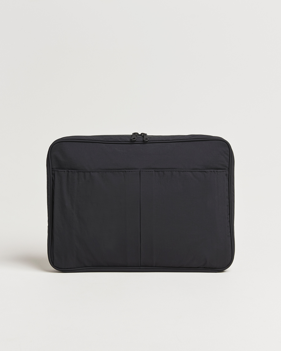 Heren | mazi untitled Nylon Laptop Pouch 16 Inch Black | mazi untitled | Nylon Laptop Pouch 16 Inch Black