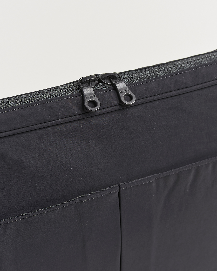 Heren | mazi untitled Nylon Laptop Pouch 16 Inch Black | mazi untitled | Nylon Laptop Pouch 16 Inch Black