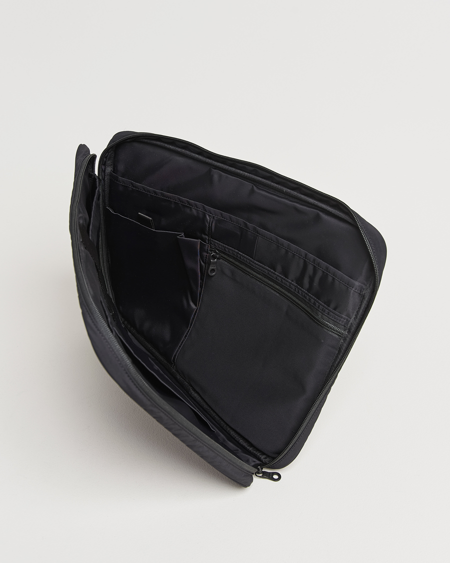 Heren | mazi untitled Nylon Laptop Pouch 16 Inch Black | mazi untitled | Nylon Laptop Pouch 16 Inch Black