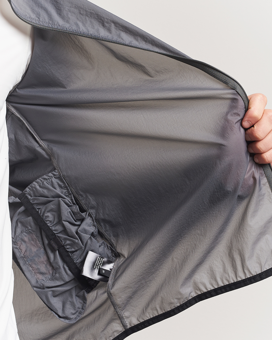 Heren | Jassen | District Vision | Ultralight Water Repellent Jacket Charcoal